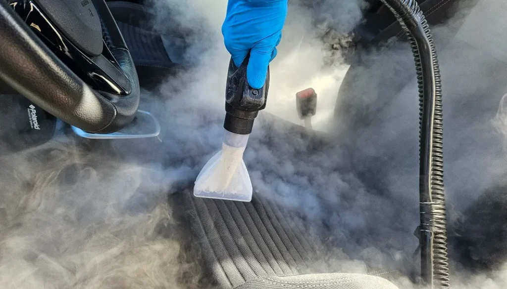 Curățare scaun șofer Toyota Yaris